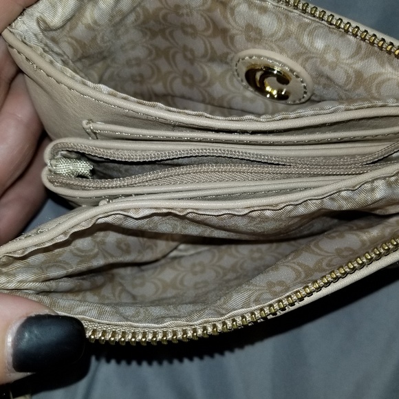 Clutch/wallet - Picture 2 of 4